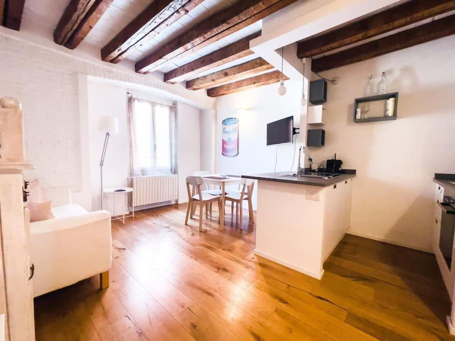 Apartamento Arco Della Pace - Sempione - Moderno Bilocale Milán Exterior foto